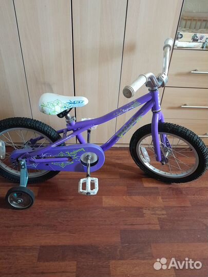 Детский велосипед 16