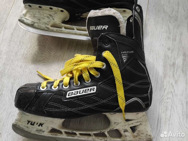 Хоккейные коньки бауэр