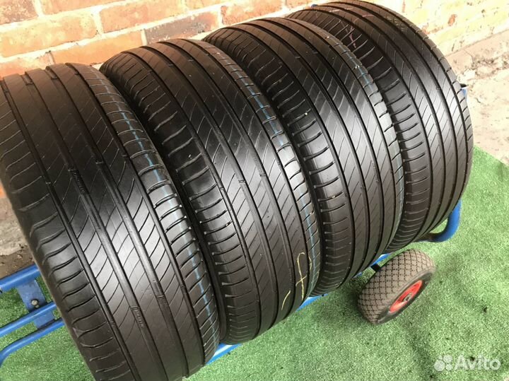 Michelin Primacy 4 205/50 R17