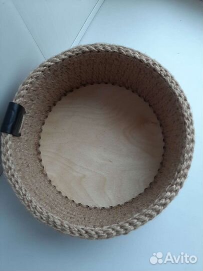 Корзина подарок на 8 марта