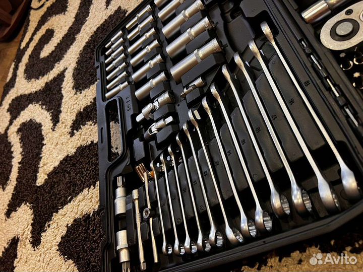 Набор инструментов 216 предметов