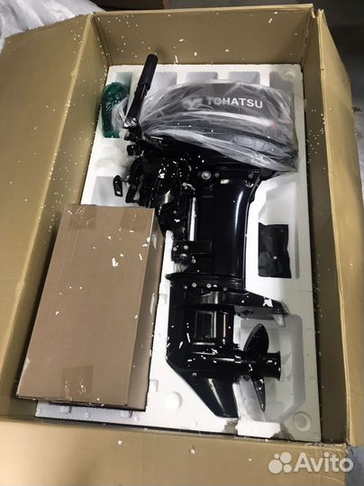 Новый Лодочный мотор Tohatsu M18E2S