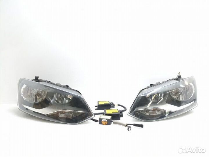 Фара передняя Volkswagen Polo 5 2010