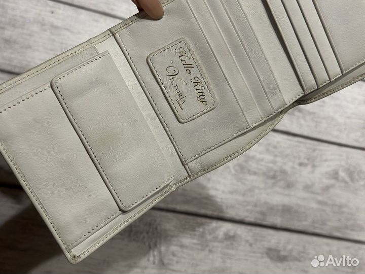 Кошелёк Victoria Cuture x Hello Kitty