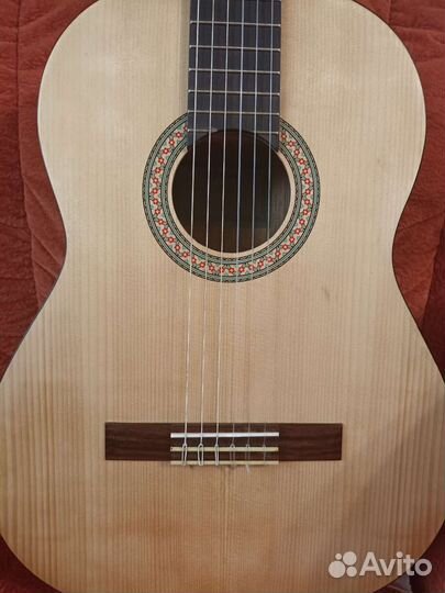 Гитара классическая yamaha c40