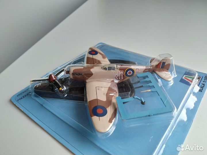 Модели самолётов Italeri 1/100, металл, новые