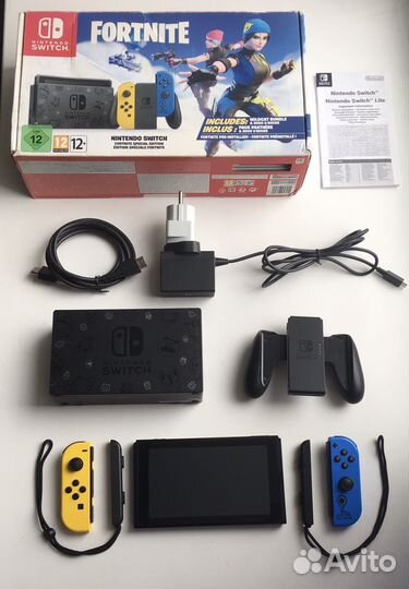 Nintendo Switch v2 Fortnite / прошитая / комплект