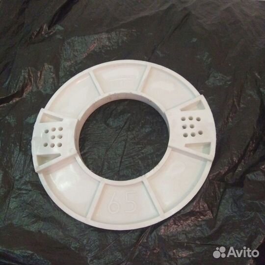 Закладная под светильник для натяжного потолка