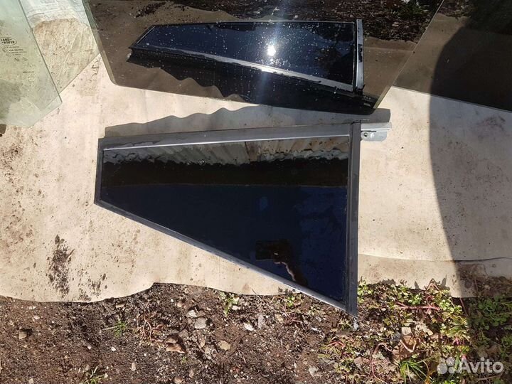 Стёкла дверей Range Rover Sport l320