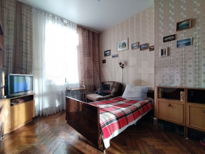 3-к. квартира, 90,5 м², 8/8 эт.