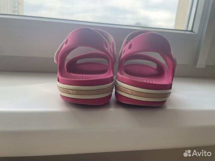Сандалии Crocs C13 на девочку