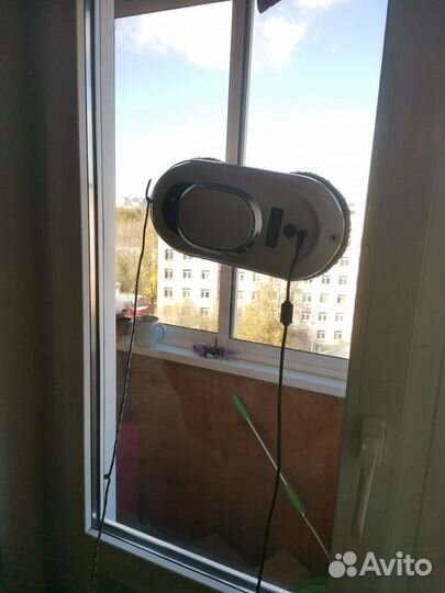 Робот мойщик для окон