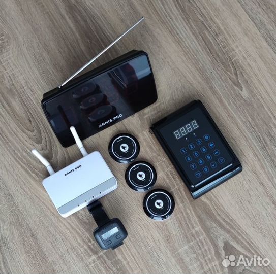 Кнопка вызова официанта комплект с часами и табло