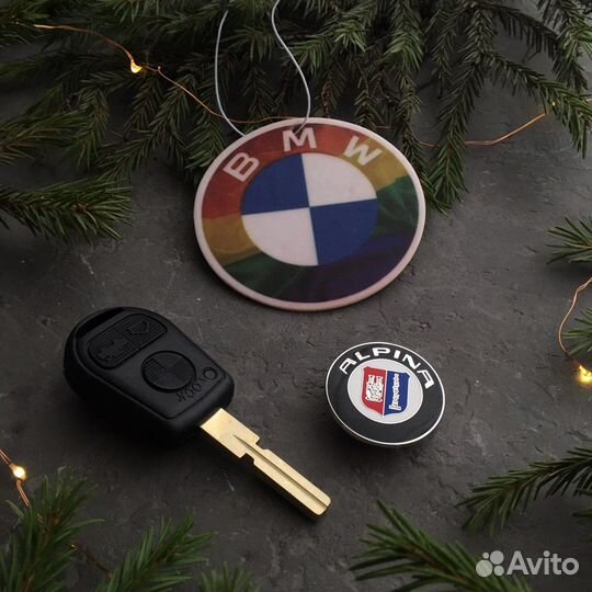 Подарочный набор bmw значок, арома, ключ
