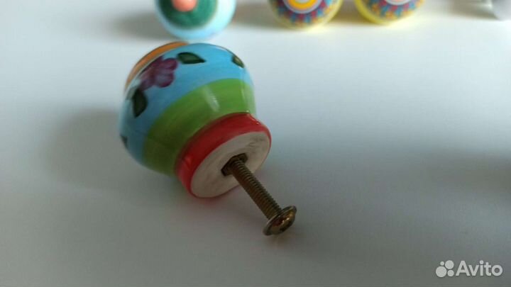 Дверные ручки для кухни или шкафа