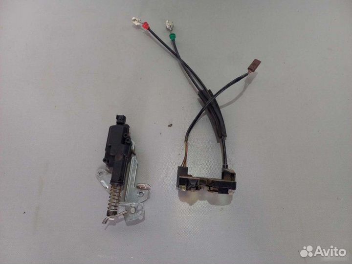 Активатор замка багажника Ford Fusion хэтчбэк 1