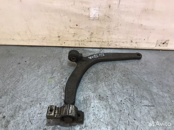 Рычаг подвески передний правый Peugeot 406