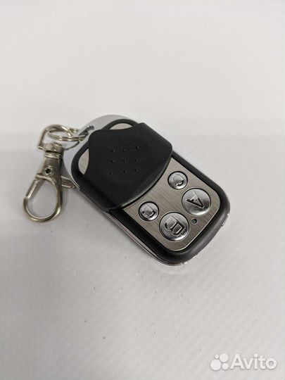 Пульт для ворот и шлагбаума дубликатор 433 MHz