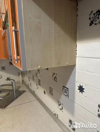 Кухня угловая б/у с подцветкой