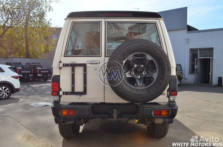 Toyota Land Cruiser 4.0 МТ, 2022, 30 км