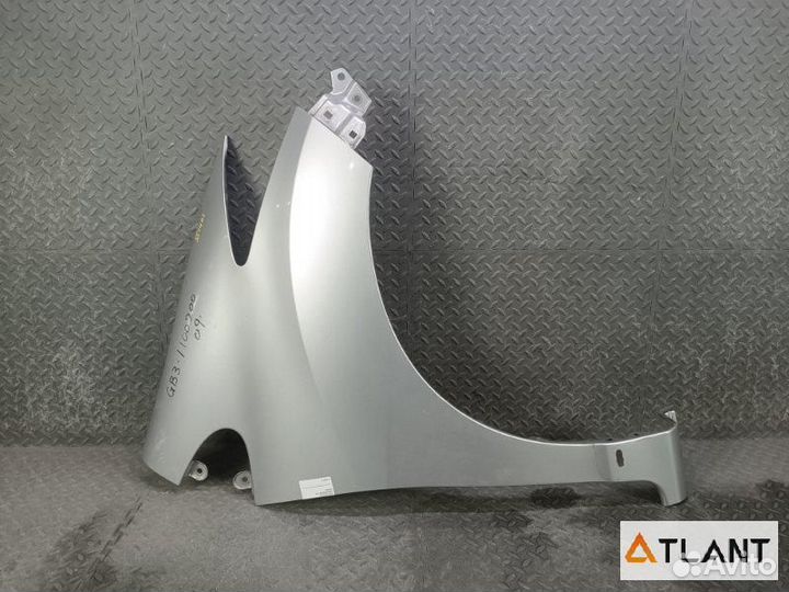 Крыло переднее правое honda freed