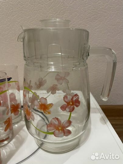 Набор кувшин и стаканы