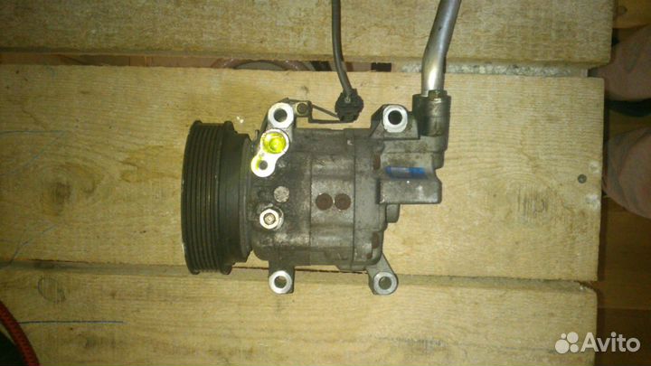 Компрессор кондиционера nissan cube Z10 Двиг. CGA3
