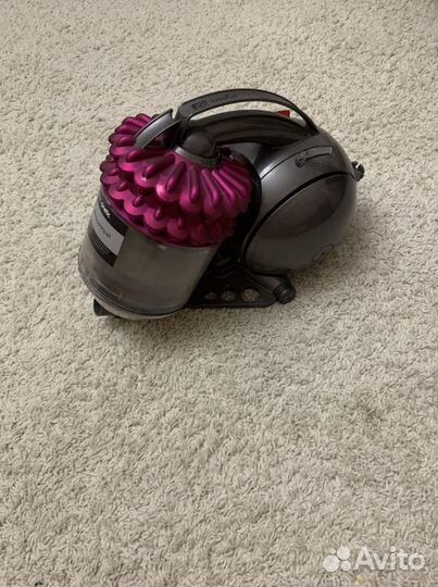 Пылесос Dyson dc 52
