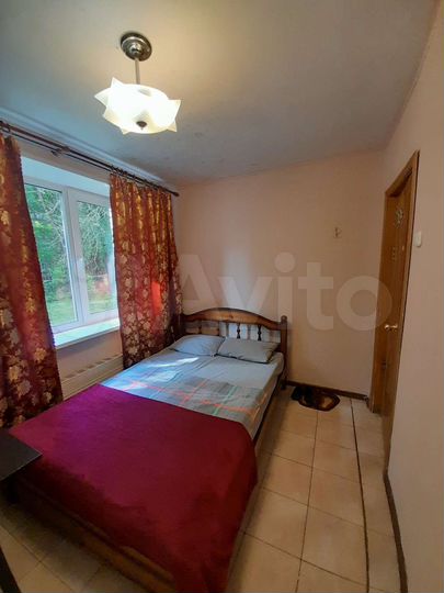 Комната 12 м² в 3-к., 1/5 эт.