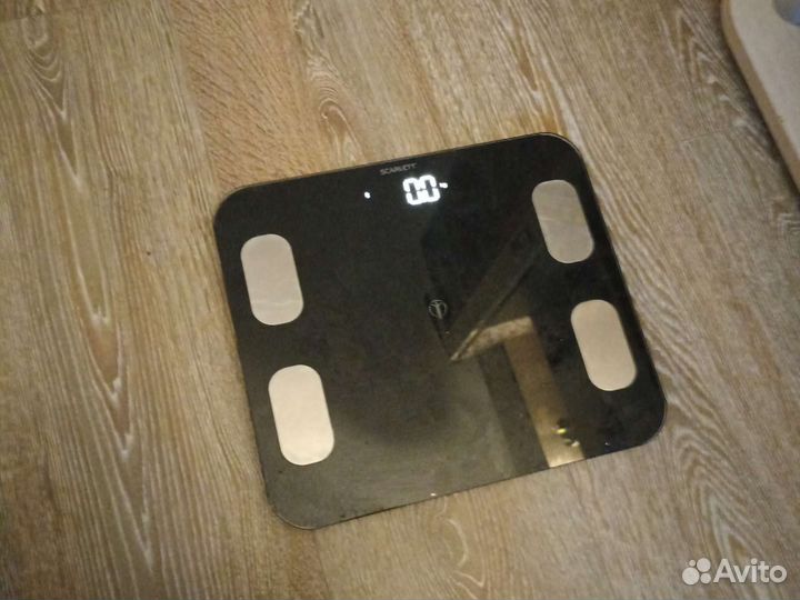 Весы напольные электронные