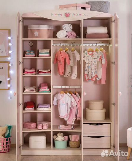 Дестете вещи на девочку от 0 до 5 месяцев