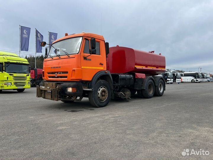 Коммунально-дорожная машина ко-829Б1 на базe Камaз