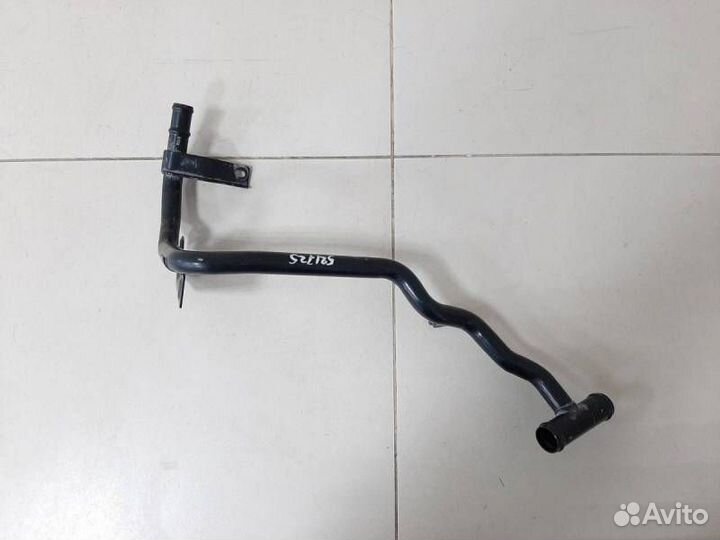 Трубка системы охлаждения Volkswagen Tiguan 2017