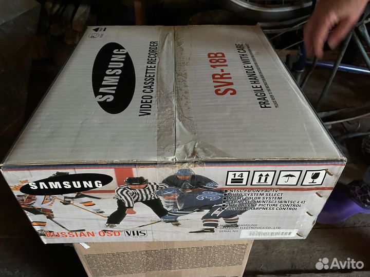 Видеомагнитофон