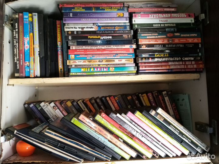 Сд диски,видео касеты,аудио кассеты, катушки