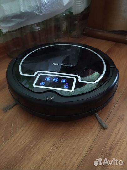 Робот пылесос