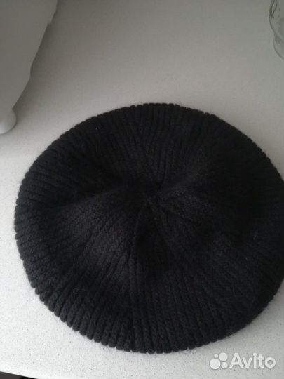 Берет вязаный