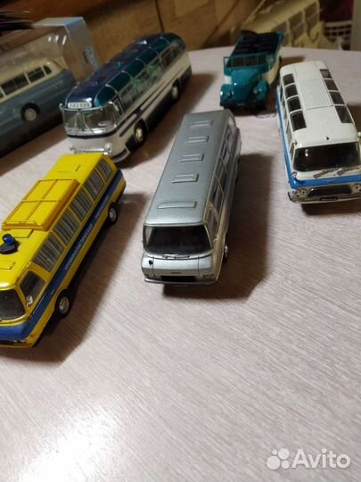 Модели автобусов 1:43