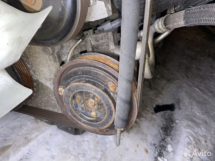 Компрессор кондиционера L8DE Mazda Bongo SKP2M