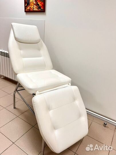 Косметологическая кушетка