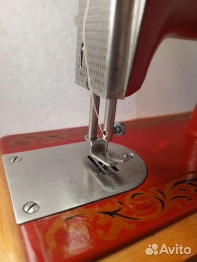 Швейная детская машинка дшм 1 отличная