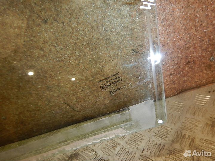 Стекло двери передней левой, Citroen (Ситроен) -C