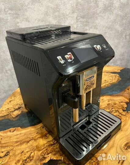 Кофемашина delonghi