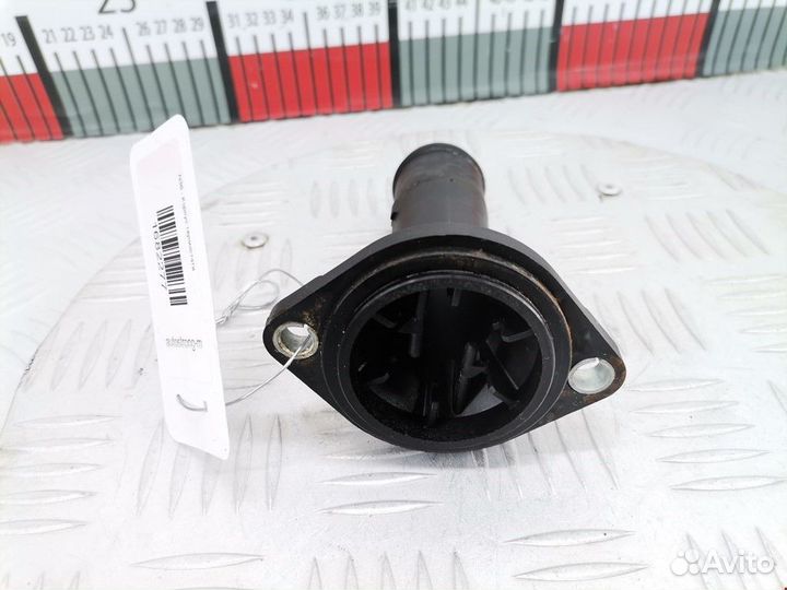 Корпус термостата seat Leon 2002 038121121