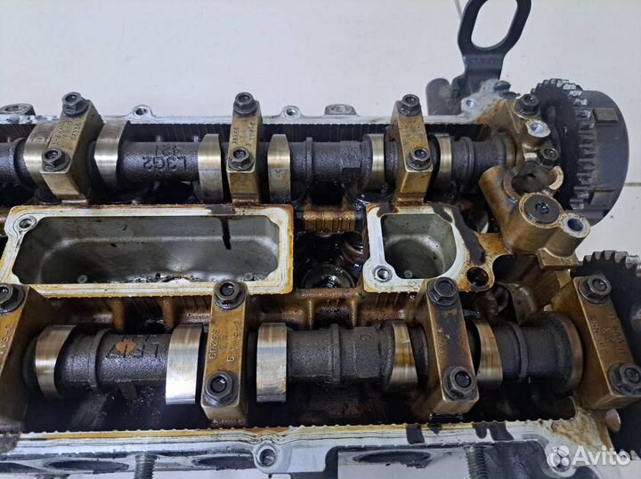 Б/У Головка блока цилиндров LF1710090 mazda