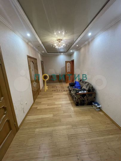 3-к. квартира, 126 м², 5/7 эт.