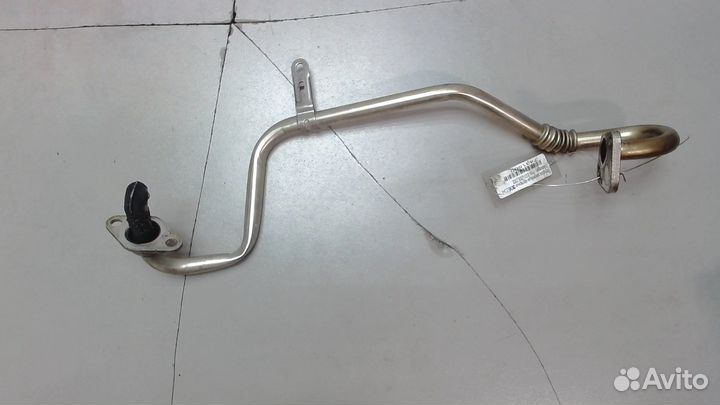 Патрубок вентиляции картерных газов Volkswagen Pol