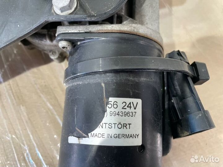 Трапеция дворников Mercedes-Benz