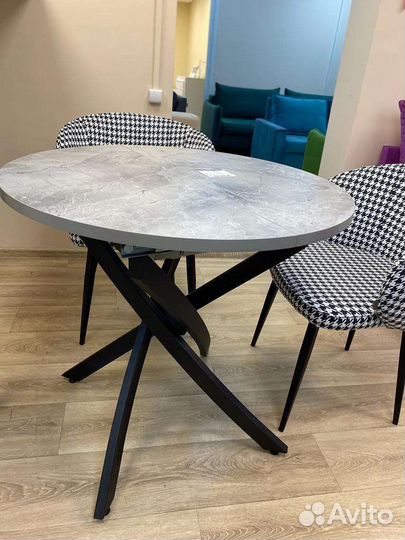 Стол кухонный 31