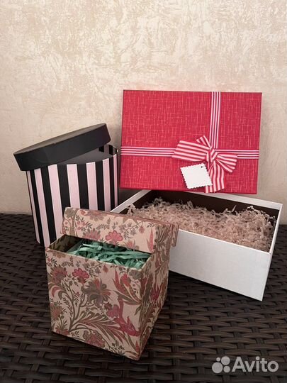 Коробка подарочная